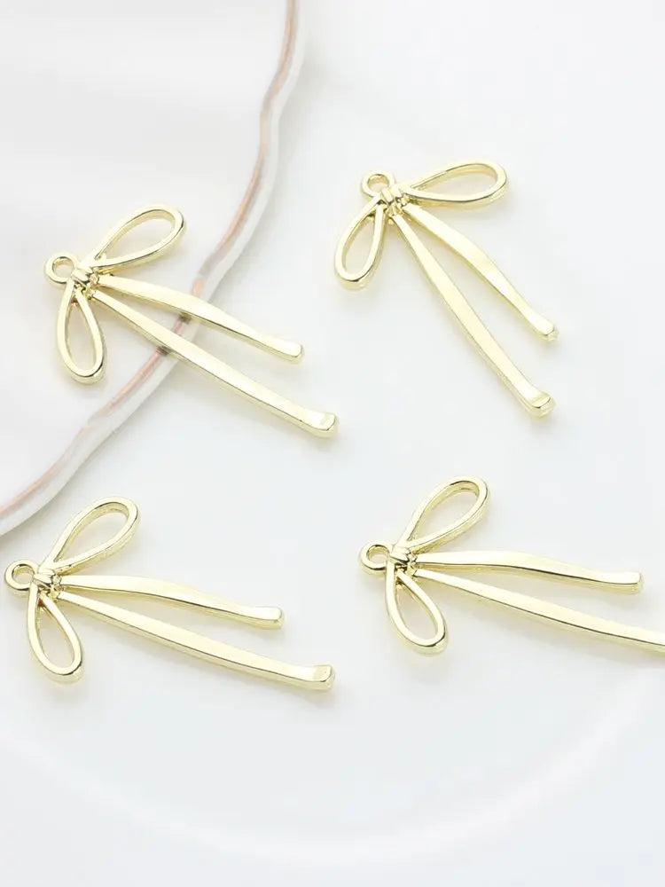 MIZUKAGAMI Adults Fine Imitation DIY Charm Base 6 PCS Bag Of Gold-Plated Brown Metal Alloy Classic Long Hollow Bow Charms-Pendants