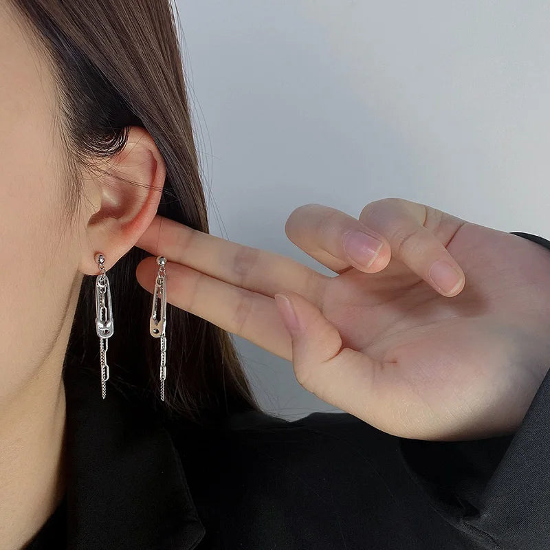 Women Creative Metal Pin-Chain Imitation Geometric Tassel Drop Earrings