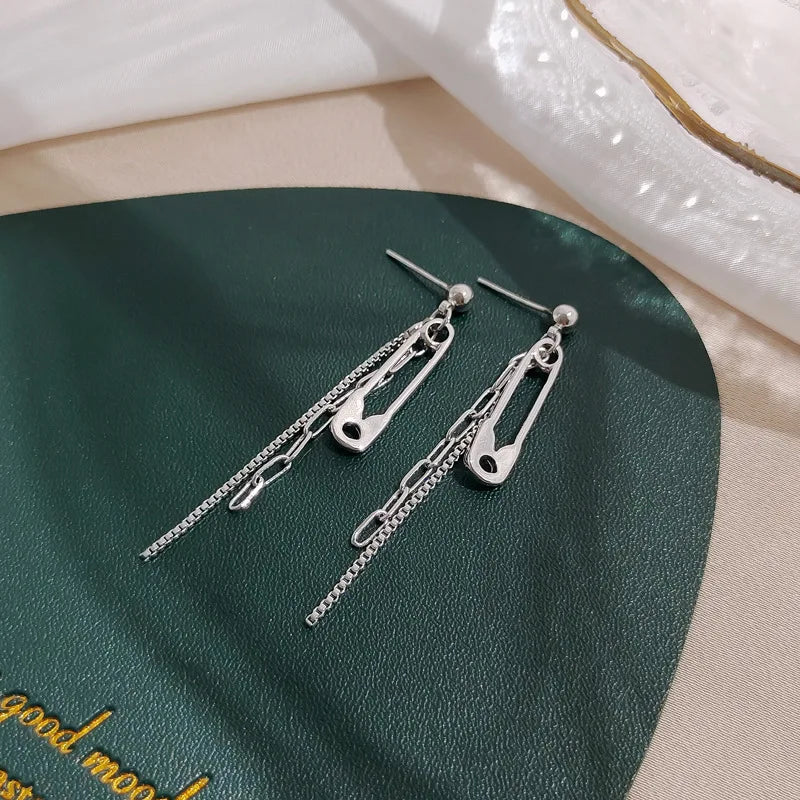 Women Creative Metal Pin-Chain Imitation Geometric Tassel Drop Earrings