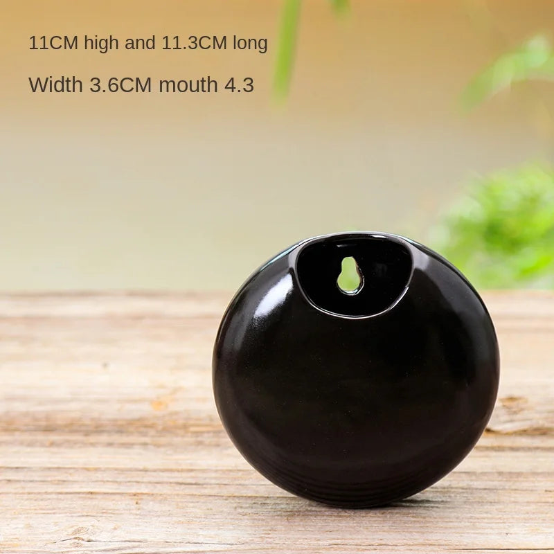 No-EN-Name-Null Indoor Corrosion Resistant Handmade Porcelain Ceramic Black-White Round Shaped Wall Mounted Hanging Flowerpots Planters