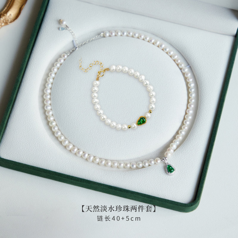 MOUNTAIN RULER Adult Women Fine Imitation Sterling Silver Metal White Mother-Of-Pearl Beads-Natural Green Gourd Jade Pendant Clavicle Chain Necklaces