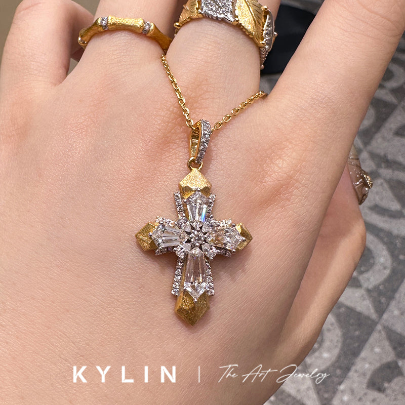 QIXUAN Adult Unisex Fine Imitation Sterling Silver-Gold-Plated Metal Inlaid Artificial Clear White Shiny Diamond-Like Gemstones Cross Pendant Clavicle Chain Necklaces