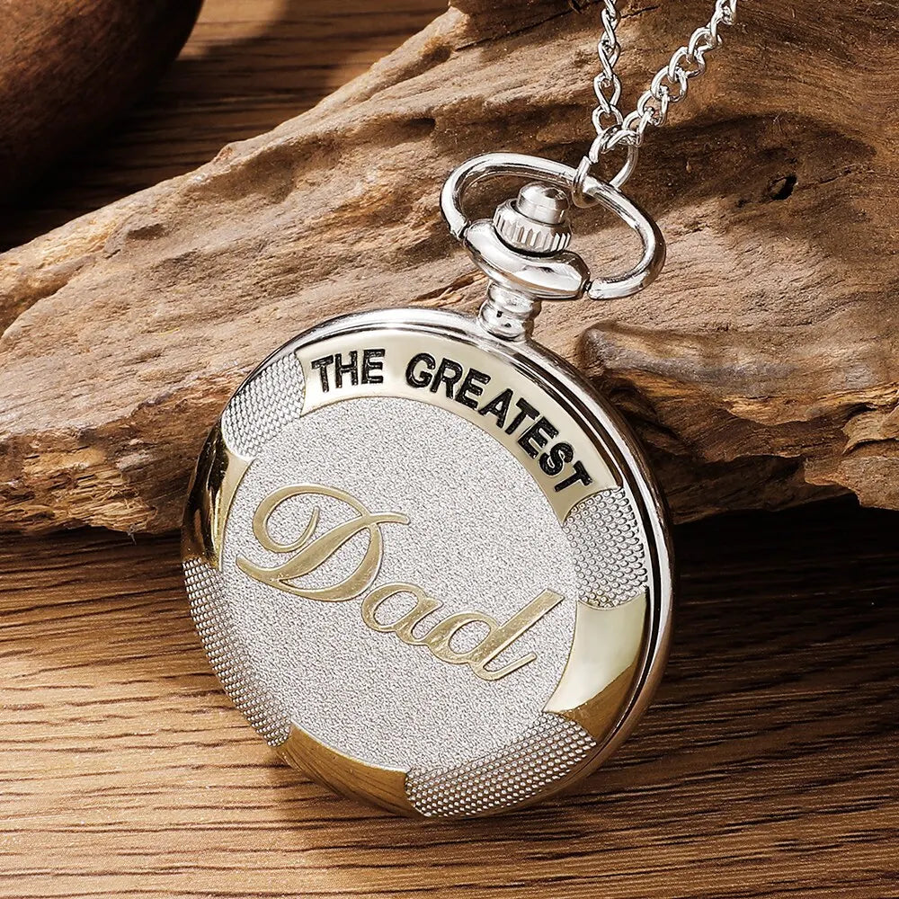 No-EN-Name-Null Adults Antique Waterproof Quartz Analog Display Glass Face Metal Alloy Round Shaped Case Silver Background Engraved In Gold THE GREATEST DAD On The Front Pendant Chain-Pocket Watches
