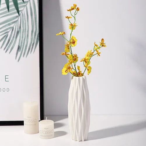 Nordic Modern Plastic Bottle Flower Vases/Colors-White/Clear