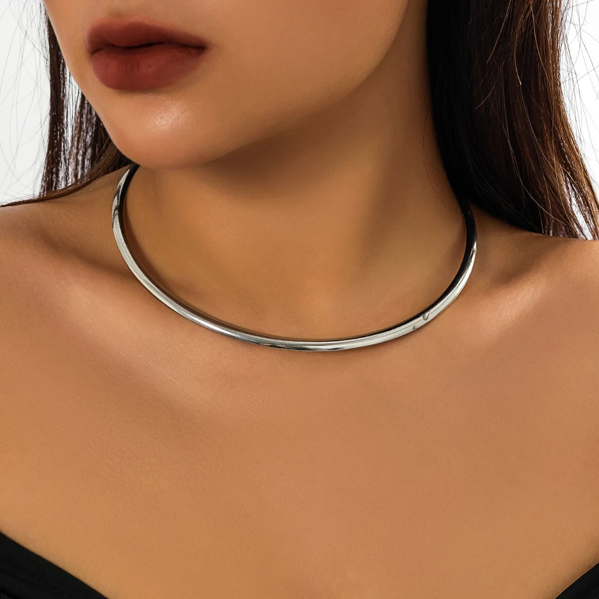 Women Imitation Simple Round Iron Chunky Circle Torques Choker Collarbone Necklaces/Colors-Gold/Silver