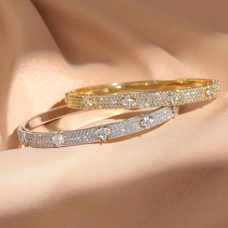 ANENJERY Imitation Women Gold Plated Copper Mood Tracker French Floral Four Leaf Clover Inlaid Shiny Zircon Bangle Bracelets