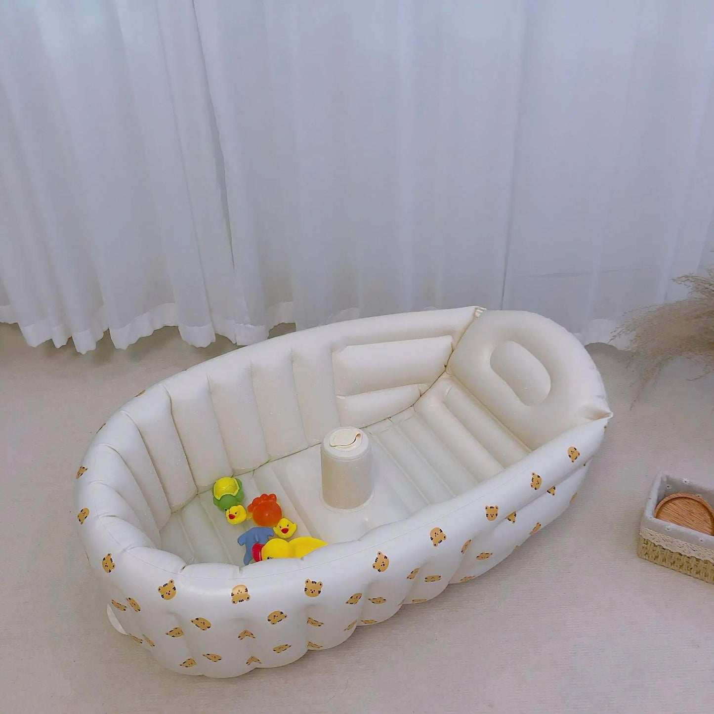 Newborn Babies-Preschooler Foldable PVC Soft Inflatable Bathtubs/Ages: Newborn 0-3 Years Old/ Colors-Animals/Khaki Bear/Rabbit/Love Bear/Olive/Little Bear Head/Tiger