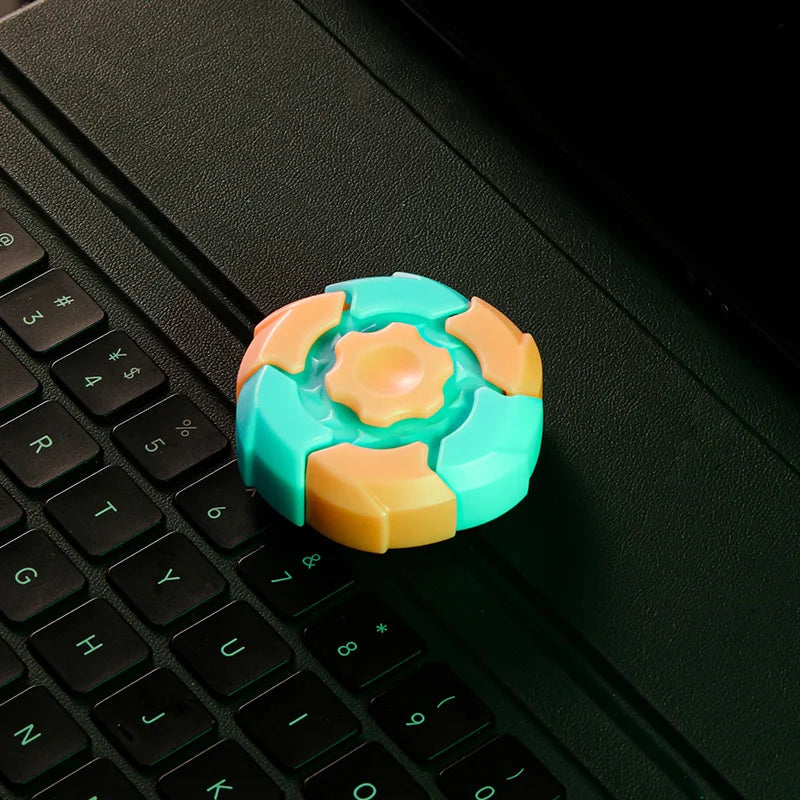 ABS Plastic Sci-Fi Tech Interface Hub Frame Fingertip Gyro Round Flat Rotating Spinning Glowing Light Effects Fidget Toys/Colors-Green/Gold/Red/Blue/Purple/Pink/Geometric/Multicolor/Ages: 13-18 + Years Older