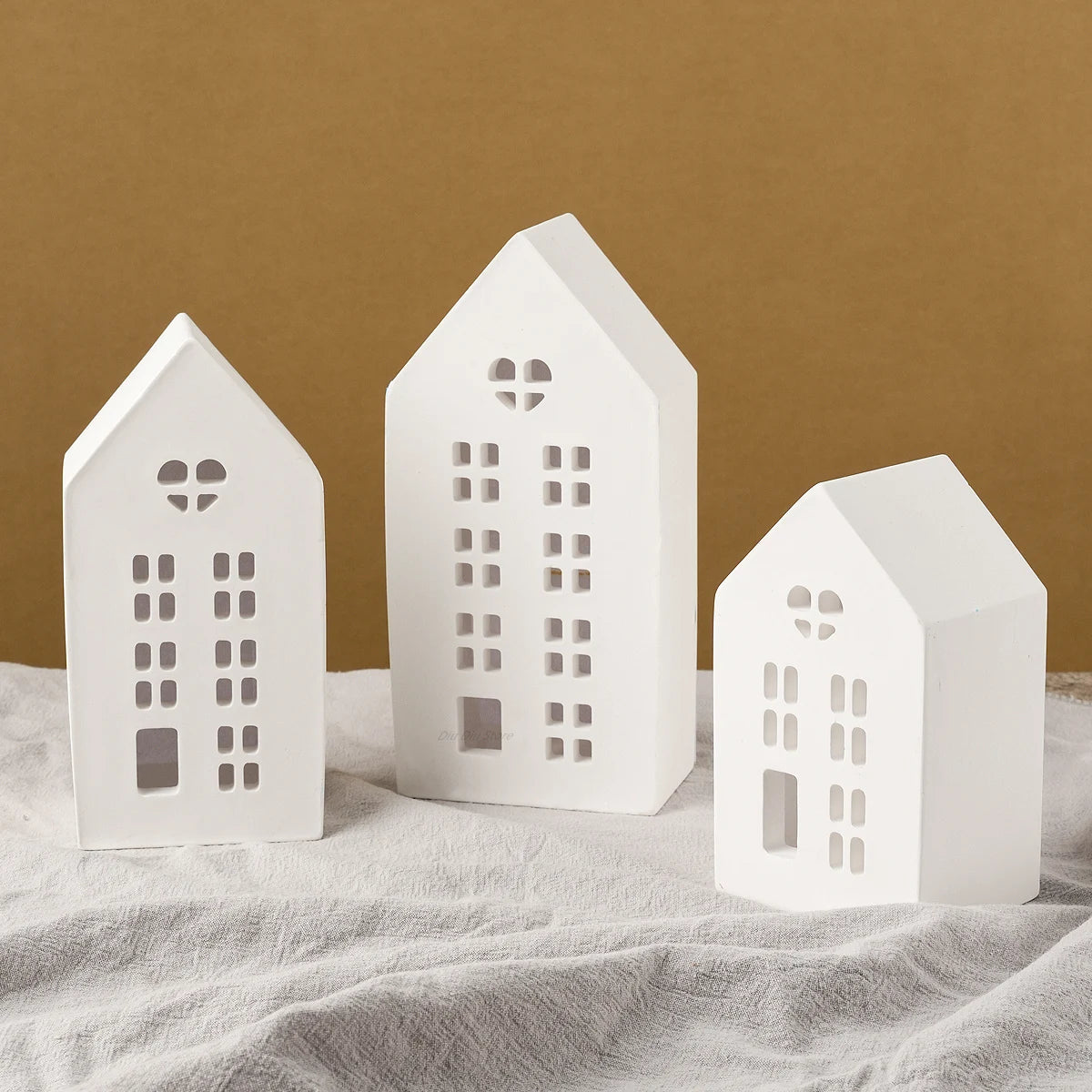 Silicone DIY Handmade Plaster Concrete 3PCS House Shape Candleholder Craft Milky White Molds