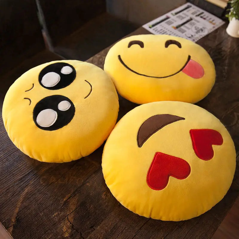 Yellow Polyester Cartoon Emoji Funny Soft Throw Pillows/Cotton Filling
