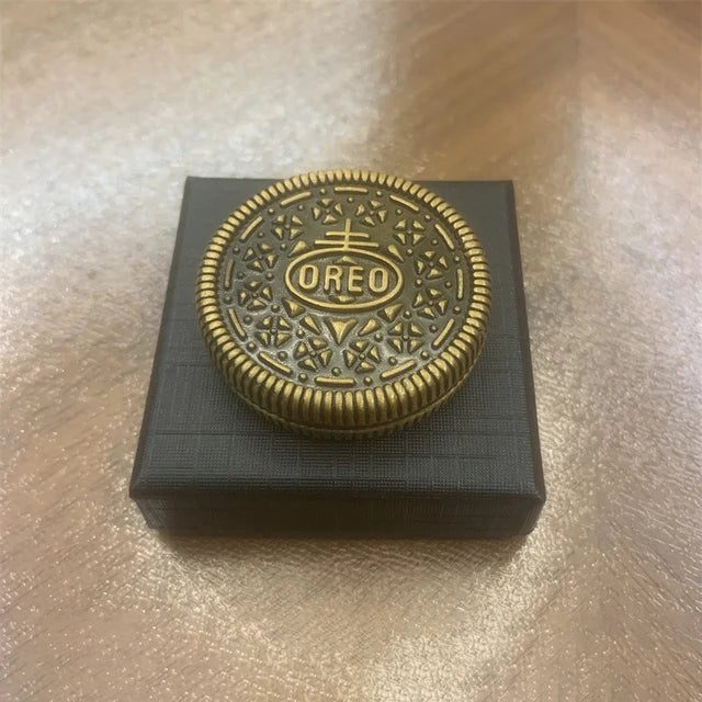 Adults Round Oreo Cookie Shape Metal Magnetic Coin Fidget Spinner POP Fingertip Anxiety-Stress Twisting Toys/Ages: 18 + Years Older/Colors-Black/Bronze/Silver/Geometric