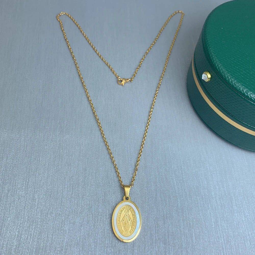Women 18k Gold Plated White Shell Oval Medal Religious Virgin Mary Pendant Round Stainless Steel Imitation Necklaces