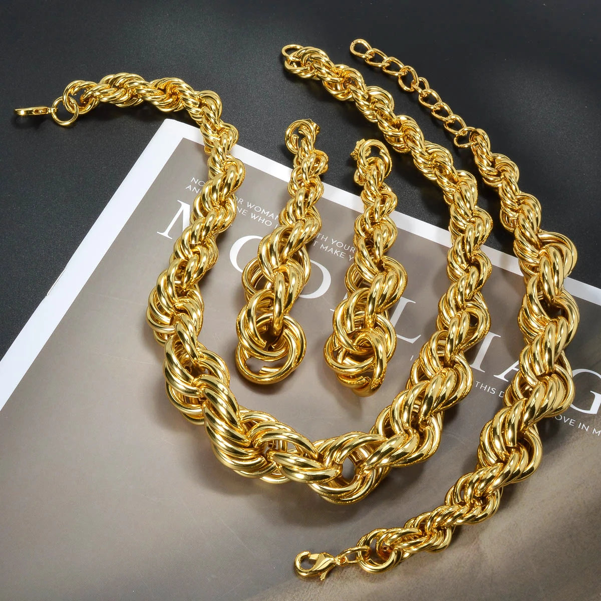 SNY Adults Unisex Fine Imitation Classic Geometric Gold Hip-Hop Punk Copper Metal Fried Dough Twist Interwoven Round Necklace-Bracelet-Big Long Twisted Interwoven Earrings Jewelry Sets