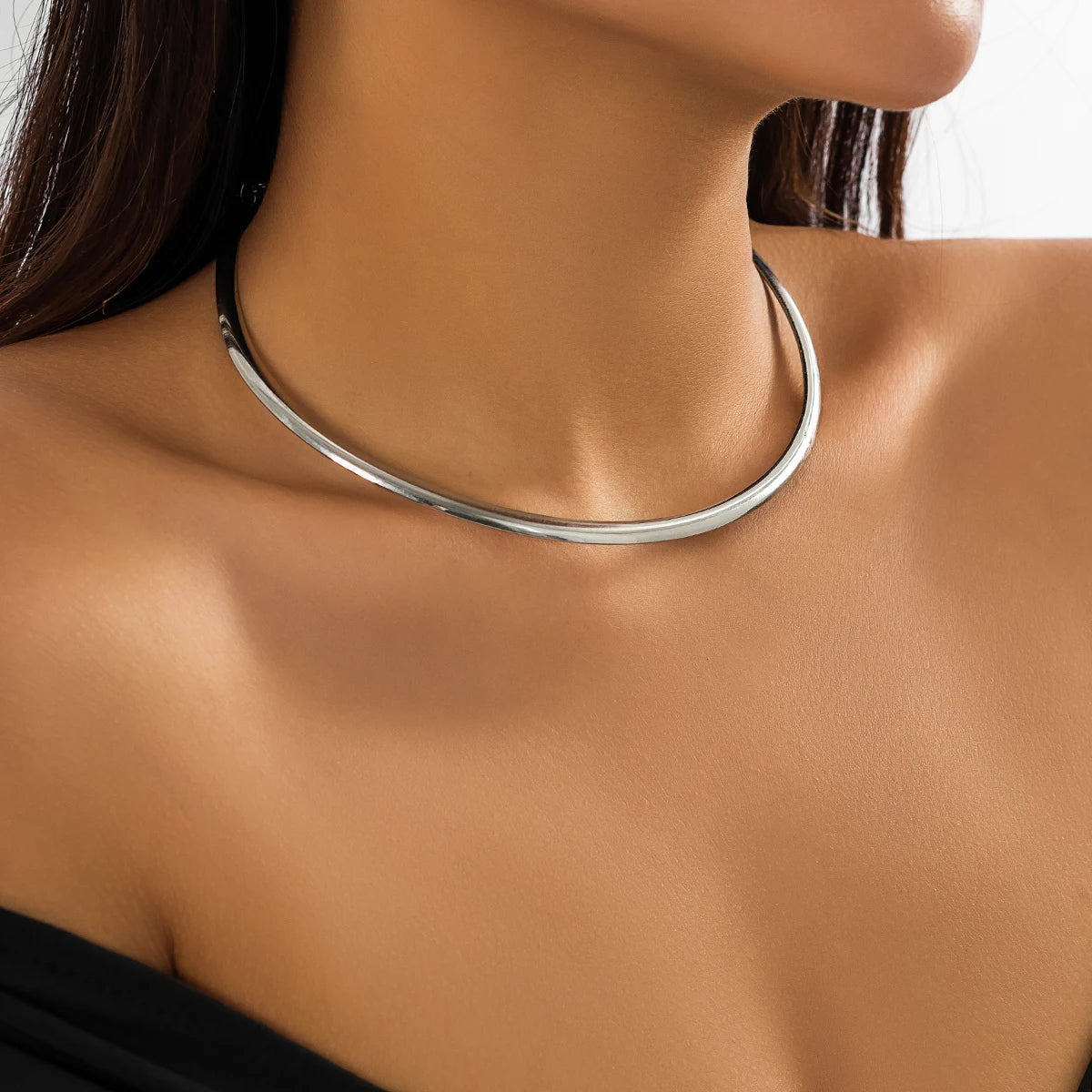 Women Imitation Simple Round Iron Chunky Circle Torques Choker Collarbone Necklaces/Colors-Gold/Silver