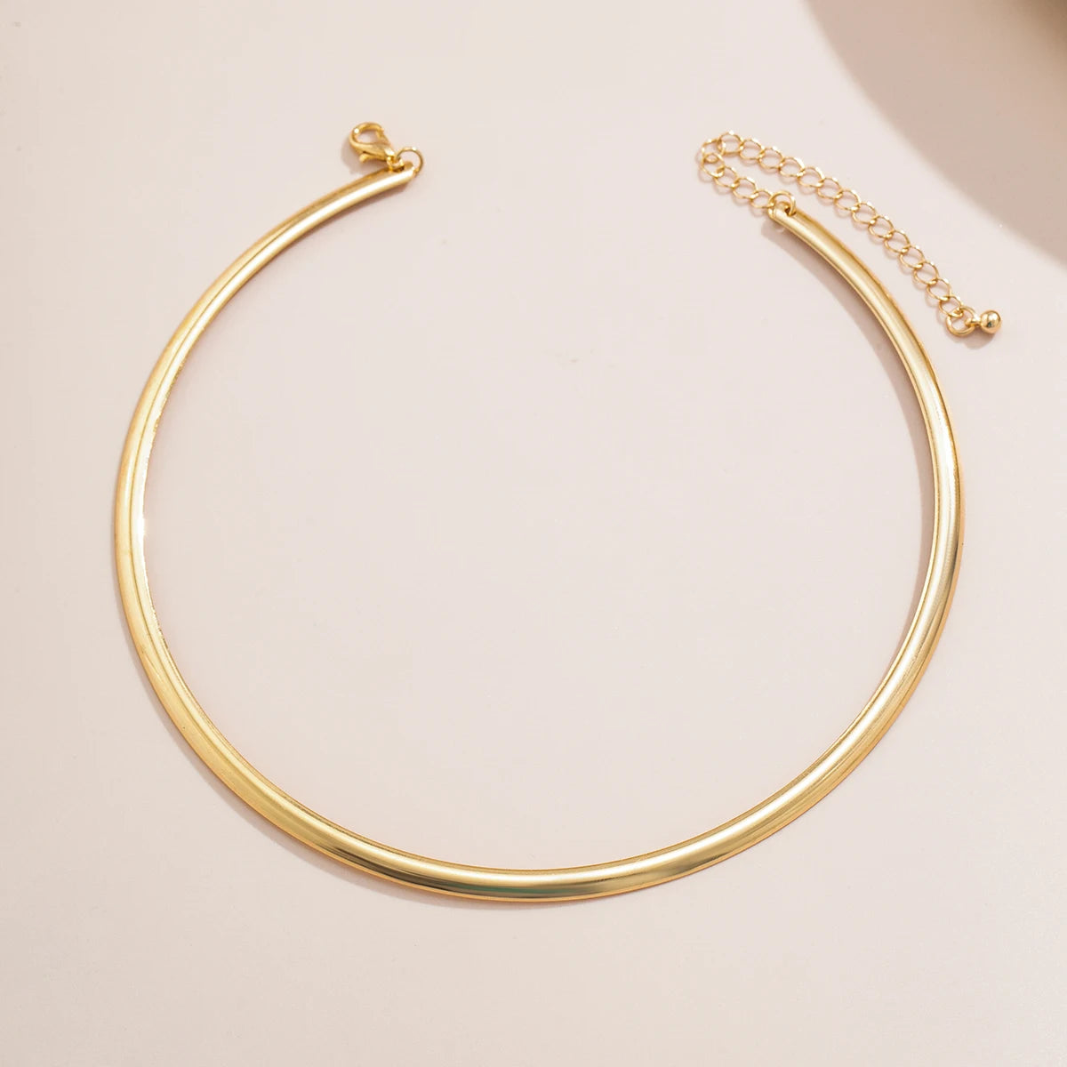 Women Imitation Simple Round Iron Chunky Circle Torques Choker Collarbone Necklaces/Colors-Gold/Silver