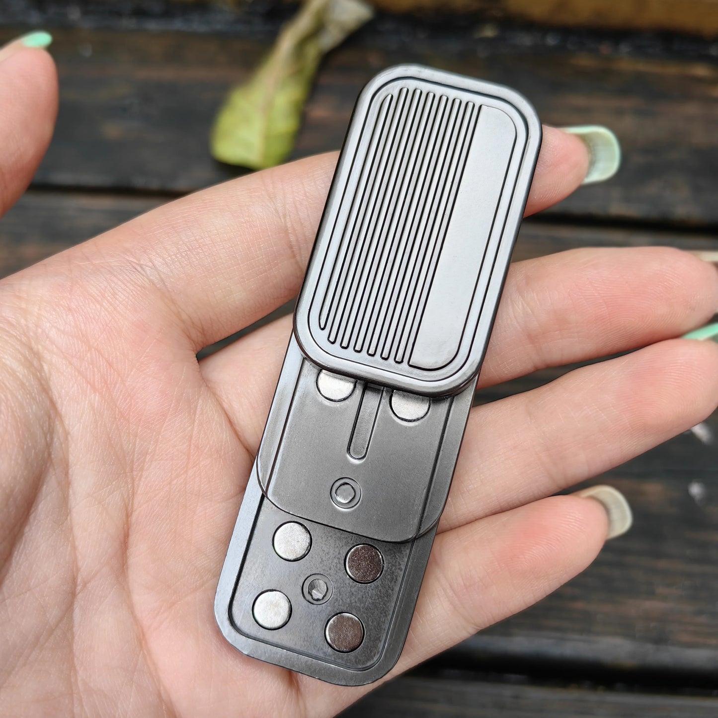 Push Card Metal Magnetic Slider EDC Fidget Toys/Ages: 14-18 Years/Older/Colors-Black/Gray/Silver