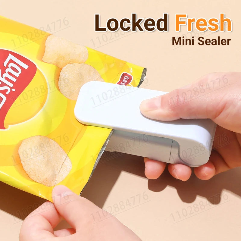 Mini Sealing Machine Package Sealer Vacuum Sealer Clips Portable Sealing Kitchen Accessories Plastic Bags Sealers Home Seal Clip