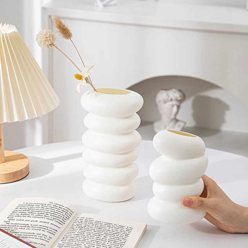 Nordic Unique Charm Plastic White Round Spiral Vases