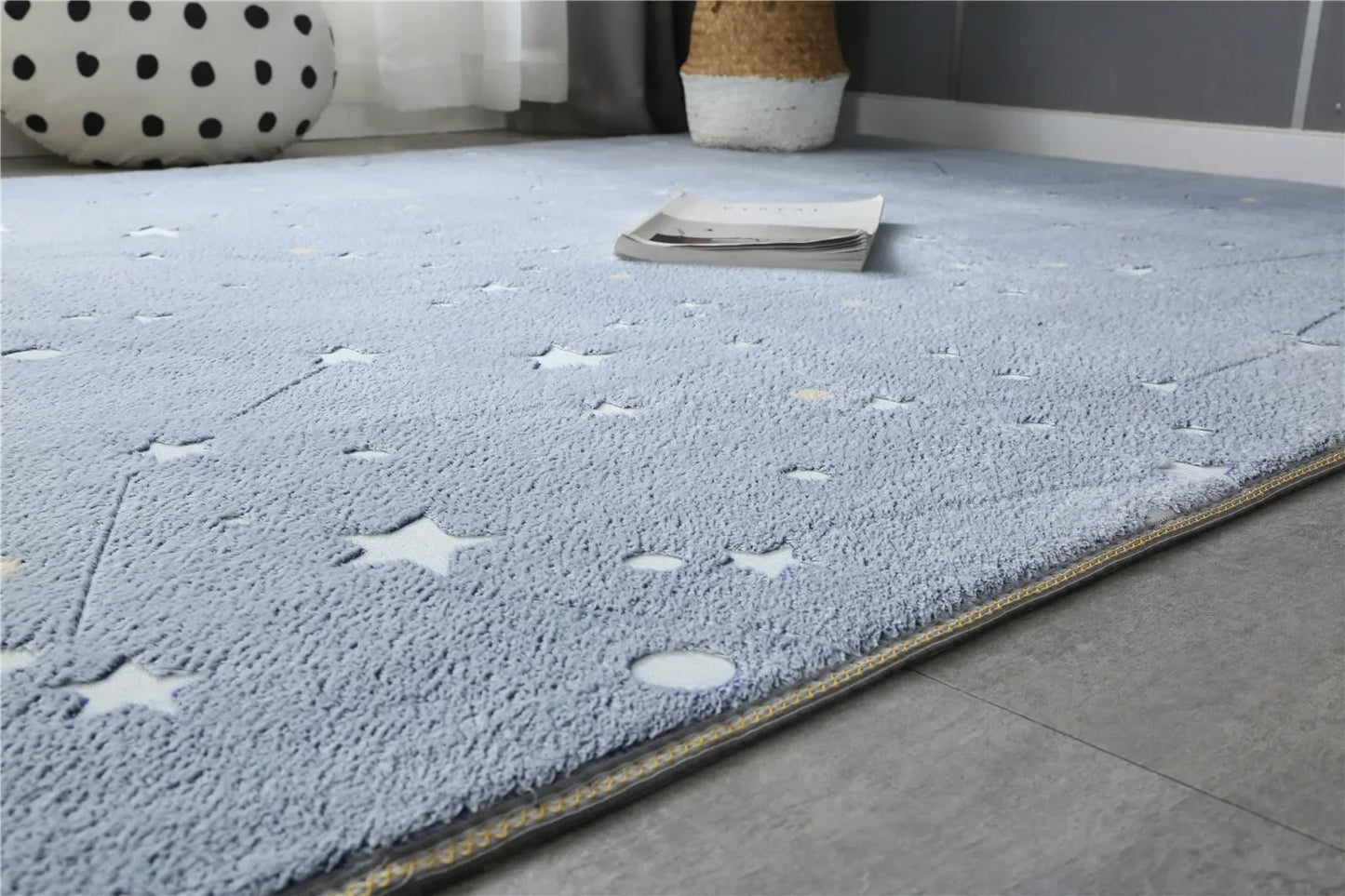 Wilton 100% Polyester Large Fun Glowing In The Dark Stars Area Rugs/Colors-Gray/Blue/Green/Pink/Multicolor