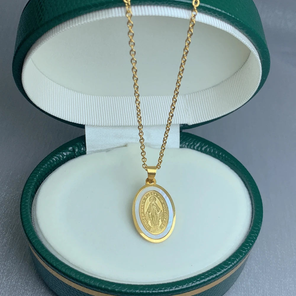 Women 18k Gold Plated White Shell Oval Medal Religious Virgin Mary Pendant Round Stainless Steel Imitation Necklaces