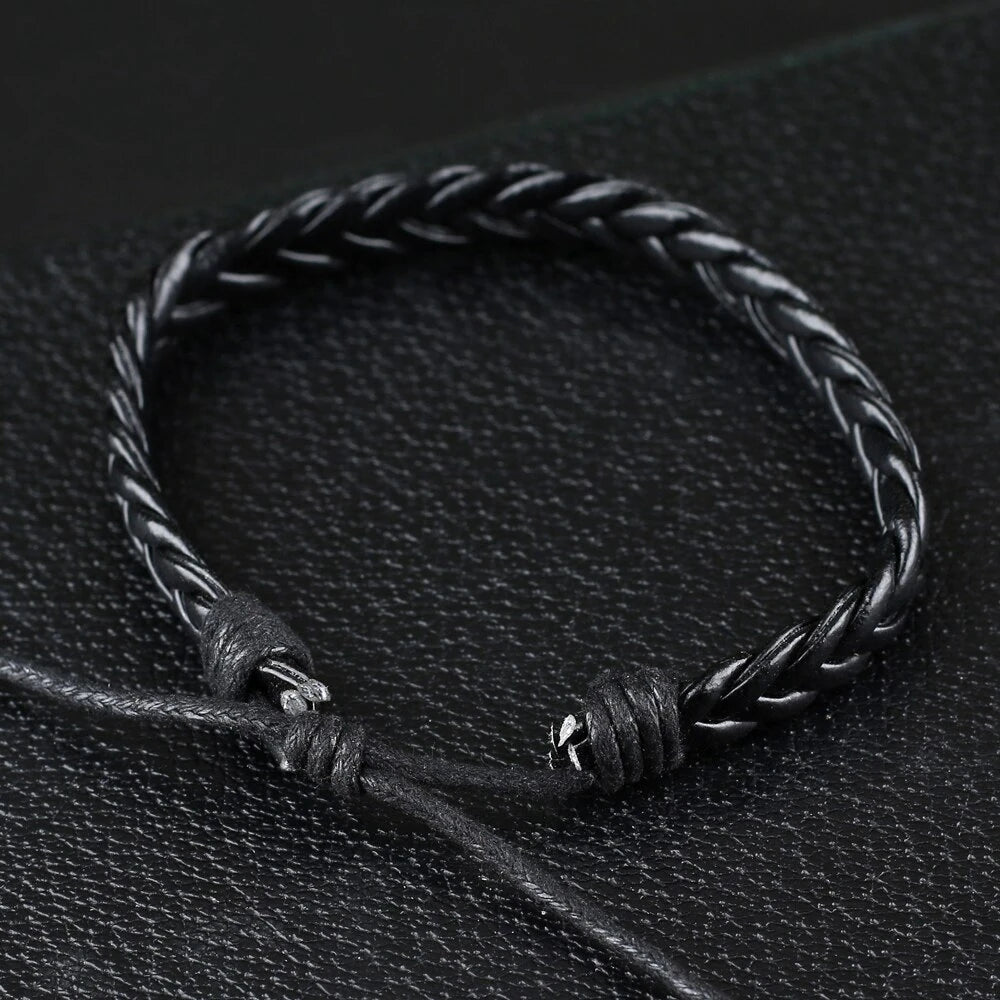 LIUJUN 4 PCS Adult Men Vintage Imitation Geometric Black-Brown Multilayer Rope Chain Woven Beaded Cord Leather Lace-Up Clasp Round Bracelets Sets
