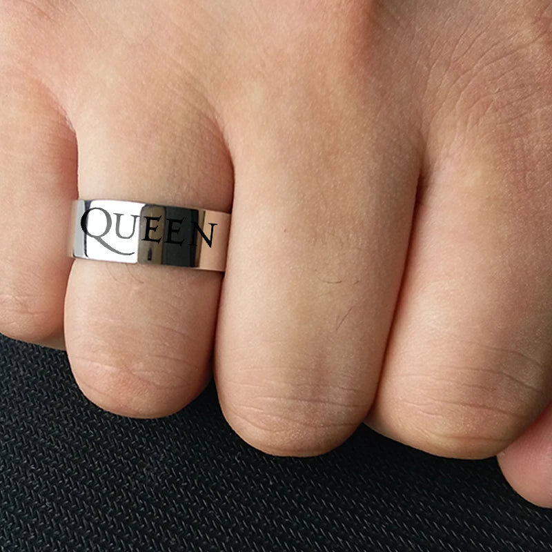 No-EN-Name-Null Women Fine Imitation Titanium Steel Metal Silver Background Black Letters Engraved QUEEN Punk Cocktail Band Hip-Hop-Rock Rings/Colors-Black/Silver