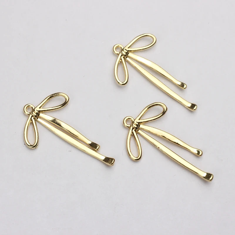 MIZUKAGAMI Adults Fine Imitation DIY Charm Base 6 PCS Bag Of Gold-Plated Brown Metal Alloy Classic Long Hollow Bow Charms-Pendants