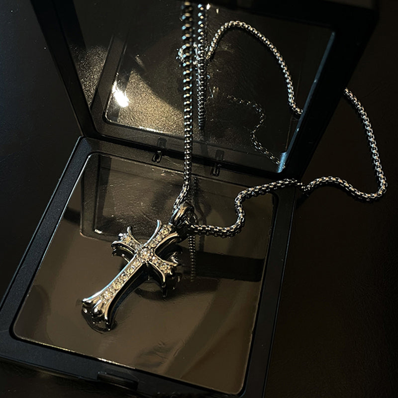Men Fine Imitation Sterling Silver Clear White Shiny Diamond-Like Stones Cross Pendant Necklaces