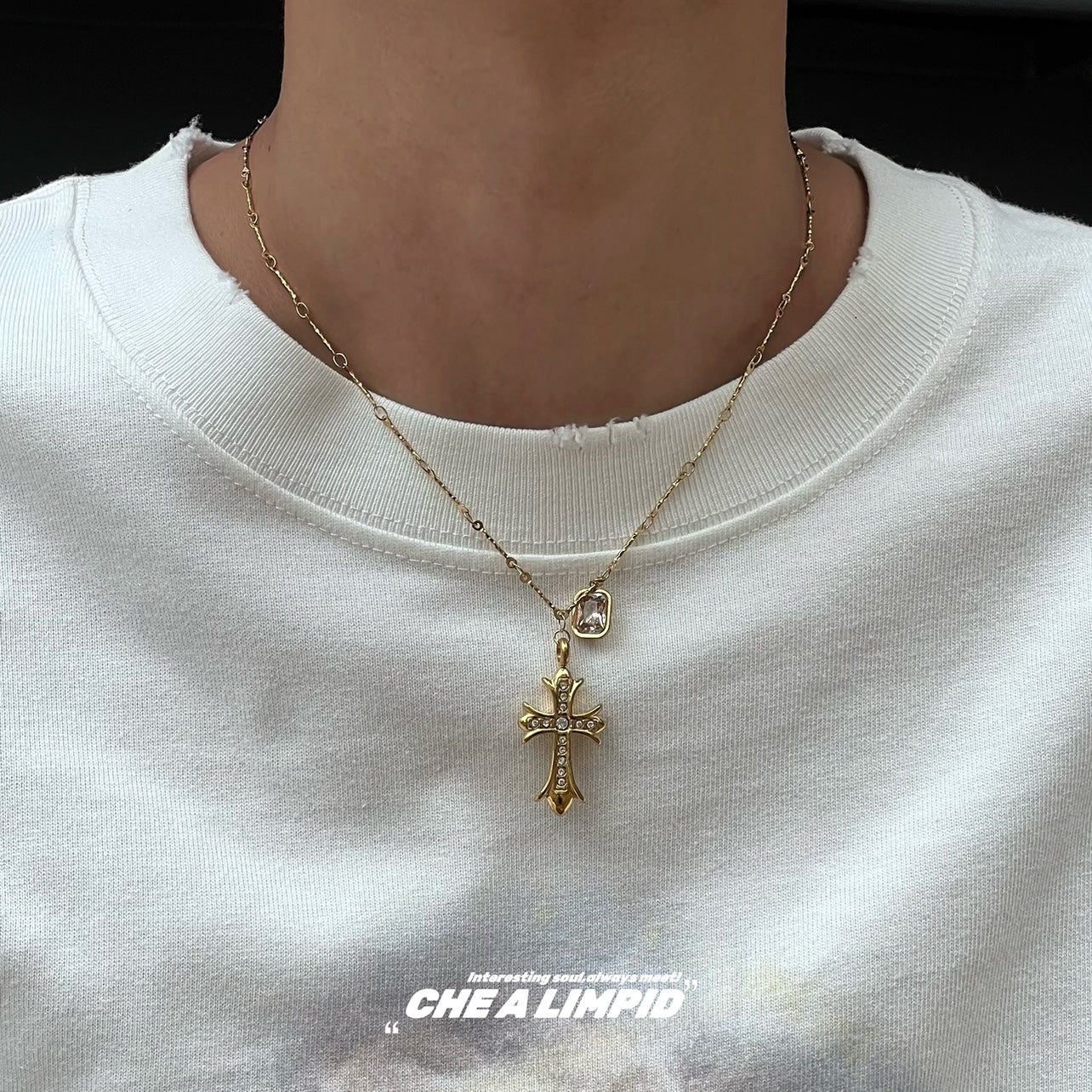 Unisex Fine Imitation Titanium Steel Alloy Silver-Gold Plated Metal Clear White Shiny Diamond-Like Gemstones Cross Pendant Necklaces