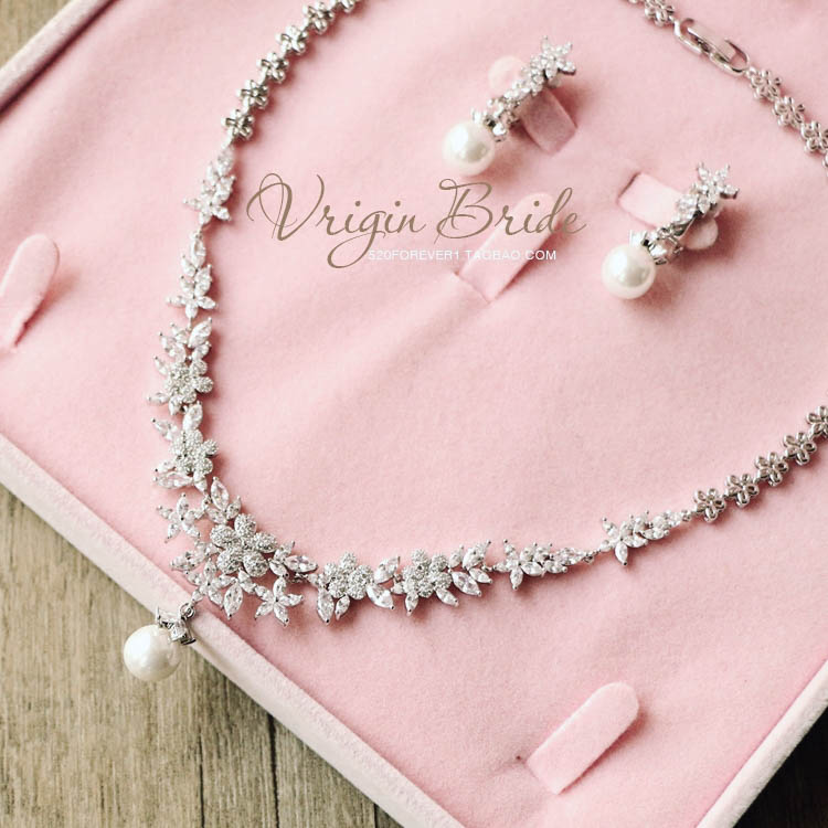 Women Fine Imitation Gold-Silver Plated Metal Alloy Dazzling Korean Flowers Big White Pearl Bridal Beaded Necklace-Two Big White Pearl Floral Earrings Jewelry Sets