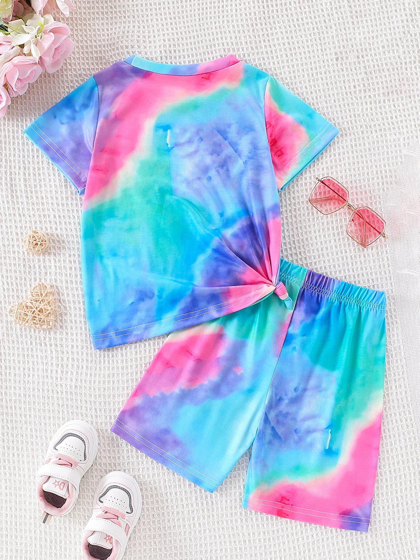 No-EN-Name-Null 2 PCS Preschool Girls Tie-Dyed Multicolor Polyester Fabric O-Neck Pullover Summer Heart Pattern Shorts Sets/Ages: 4-6 Years Old/Colors-Blue/Pink/Multicolor/Tie-Dyed