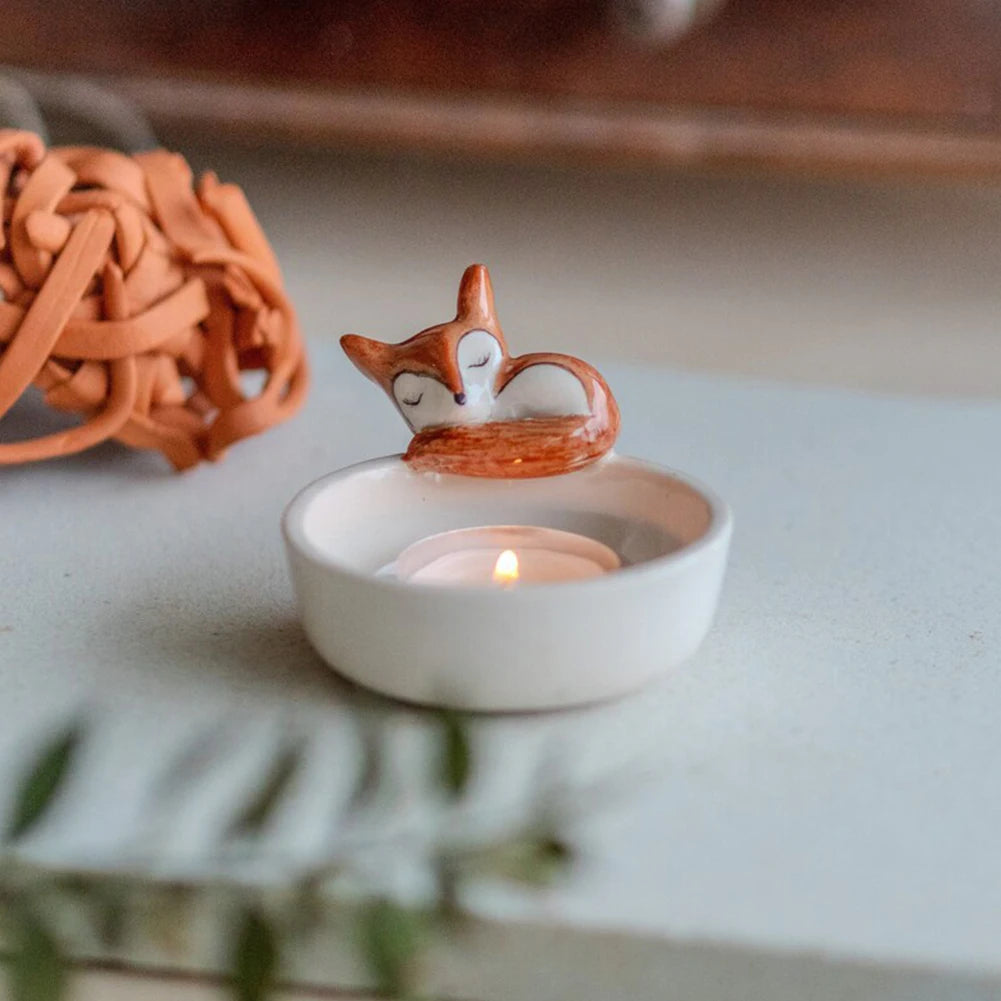DUUTI Polyresin Heat Resistant White Cute Adorable Eye-Catching Cartoon Funny Cats-Dogs-Rabbits-Foxes Design Round Bottom Small Tea Lights Candle Holders