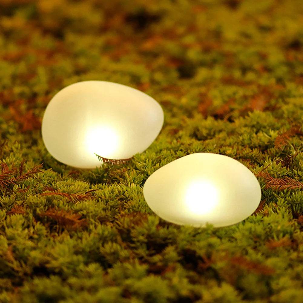 TWISTER.CK Outdoor Waterproof Solar-Powered Rechargeable Sliver Plastic-Sandblasted Glass Glowing Silver Cobble Stones Shaped Daylight-Cool White Stake Landscape Pathway Lighting /Colors-White/Brown/Yellow/Gold/Silver/Geometric
