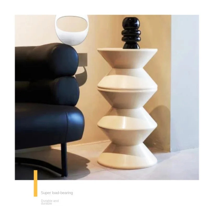 ZISIZ Customized Classic Antique Black Round Shaped PP Hard Flat Plastic Stackable Easy Storage Foldable Low Stools/Colors-White/Green/Red/Orange/Black