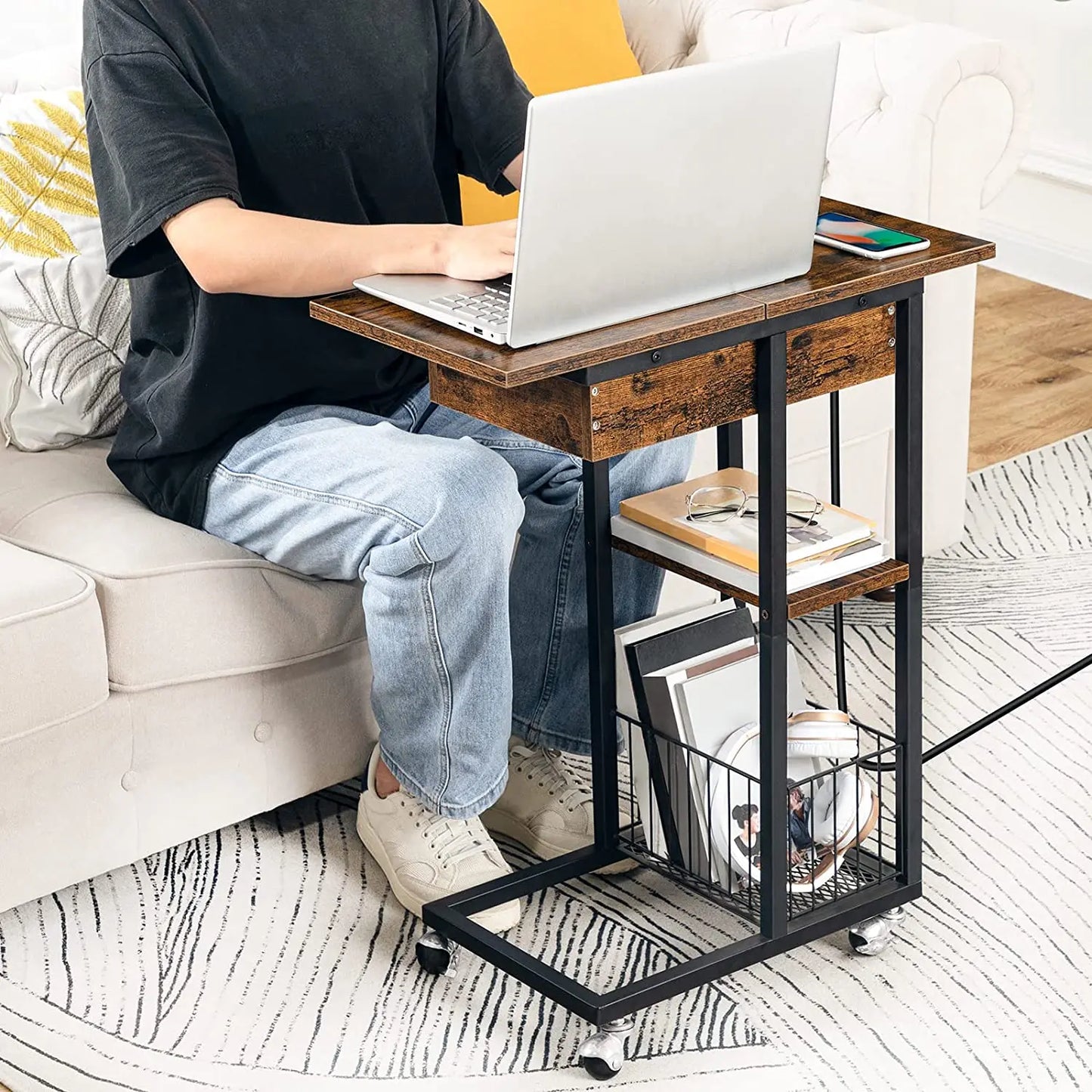 HOOBRO Rectangle Shaped Rustic Brown Wood Clamshell Tabletop Black Metal Flip C Shape Base End Tables/ 2-USB Ports Charging Station/ 4-Wheels-2-Shelves/2-AC Outlets