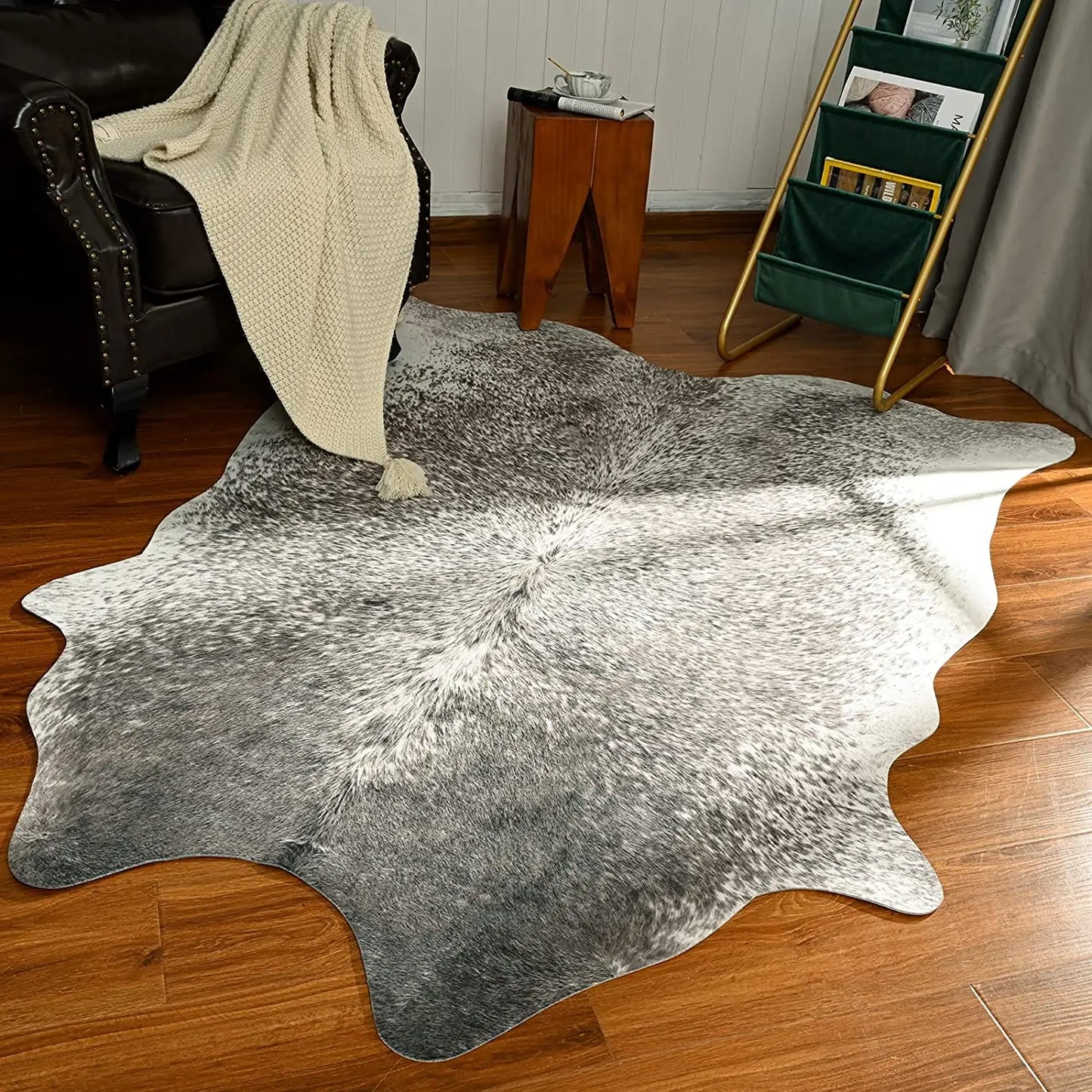 No-EN-Name-Null Indoor-Outdoor Modern Cowboy Theme Hypoallergenic Rectangle Shaped Nylon Soft Rustic Faux Cowhide Animal Printed Washable Synthetic Non-Slip Suede Backing Rugs/Colors-Multicolor/Animal