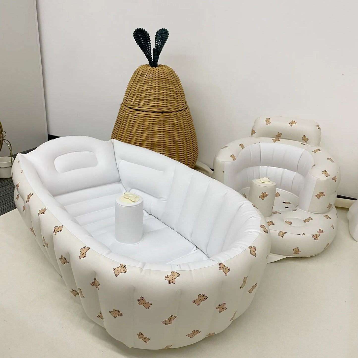 Newborn Babies-Preschooler PVC Plastic Anti-Fall Leakproof Sit-Lie Down Inflatable Bathtubs/Ages: Newborn 0-3 Years Old/Color-Beige/Yellow/Animals