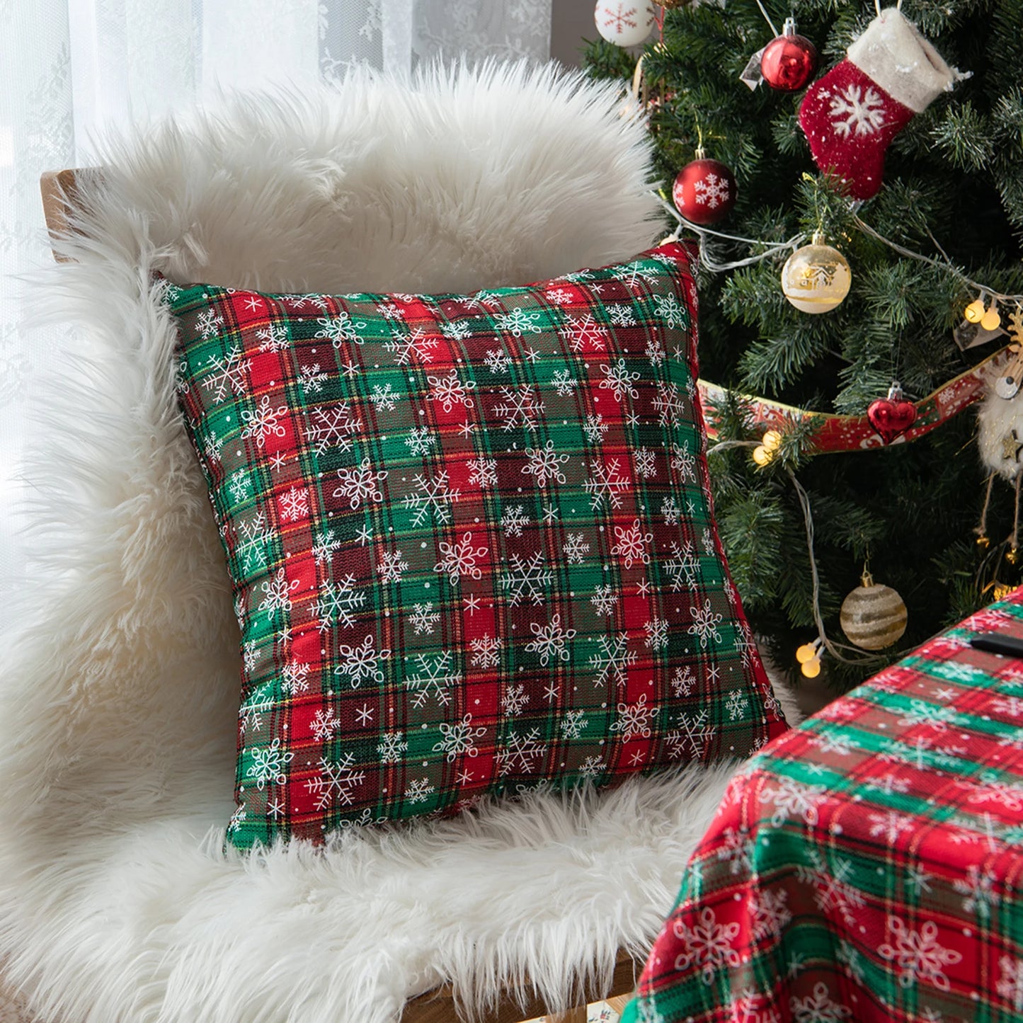 No-EN-Name-Null Printed Christmas Snowflake Elements Square Shaped Machine Washable Polyester-Cotton Blend Knit Woven Plaided Scottish Tartan Traditional Zippered Closure Pillowcases-Shams COVERS