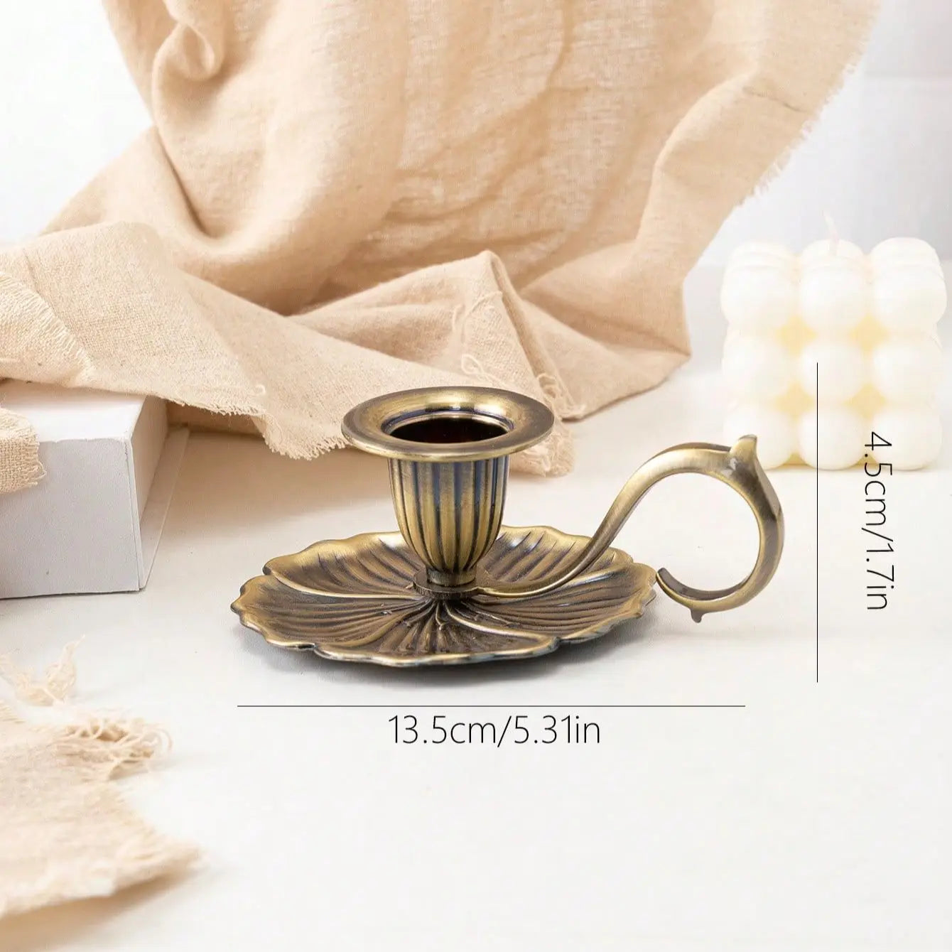 No-EN-Name-Null Floral Bronze Metal Religious Church Villa Handicraft Matching Cup-Handle Big Tealight Candlestick Holders/Colors-Floral/Bronze