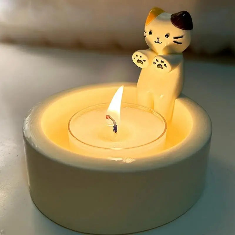 No-EN-Name-Null Cartoon Cute White-Beige Kitten Warming Its Paws Tea Light Polyresin Round Shaped Candle Holders