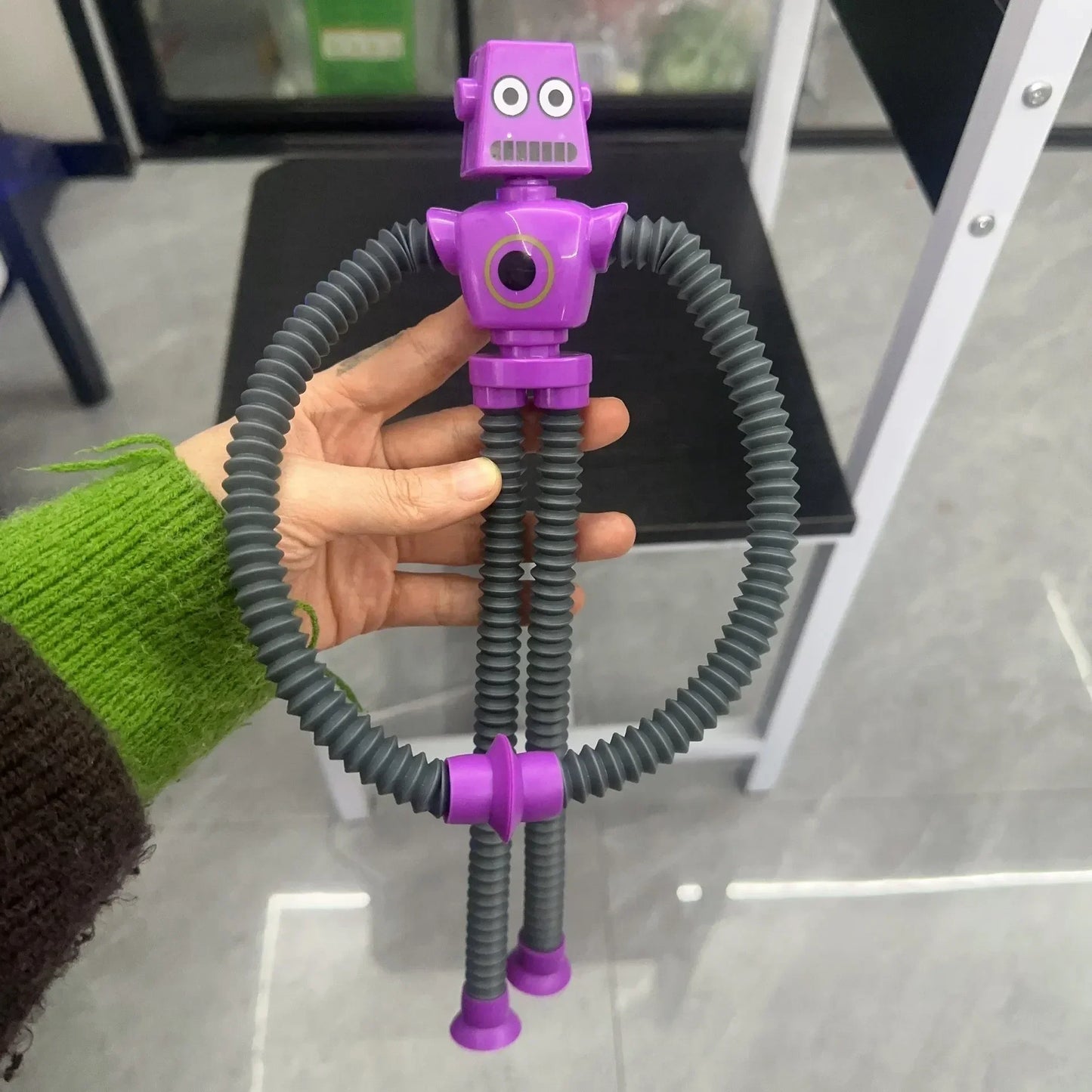 SMHXIANGQIANJIN Kids Multicolor Plastic Telescopic Funny Robot Suction Cup Hands-Feet Expendable Arms-Legs Anxiety-Stress Relief Robotic Toys/Ages: 3-12  Years Old /Colors-Red/Blue/Purple/Yellow/Multicolor