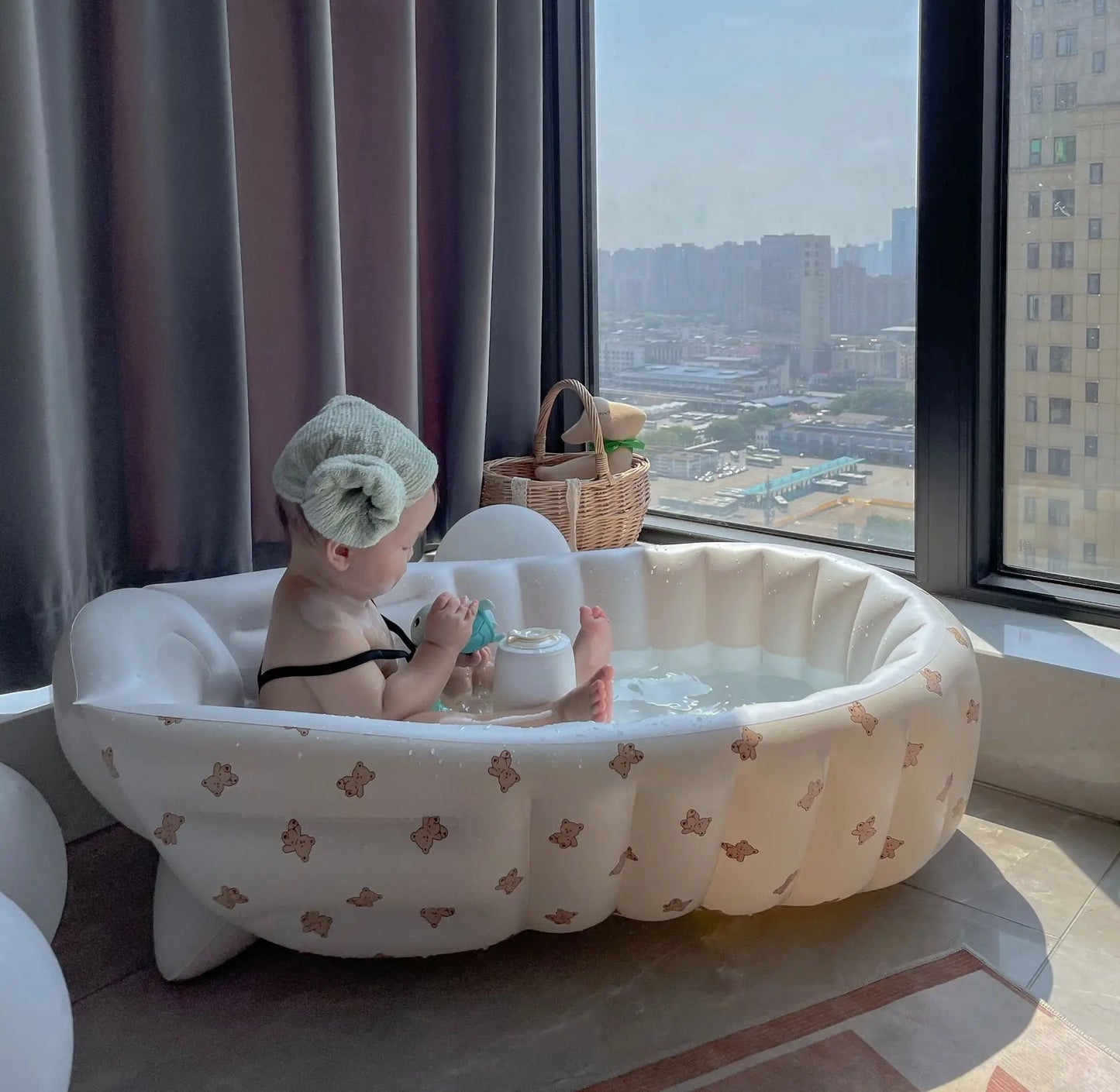 Newborn Babies-Preschooler PVC Plastic Anti-Fall Leakproof Sit-Lie Down Inflatable Bathtubs/Ages: Newborn 0-3 Years Old/Color-Beige/Yellow/Animals