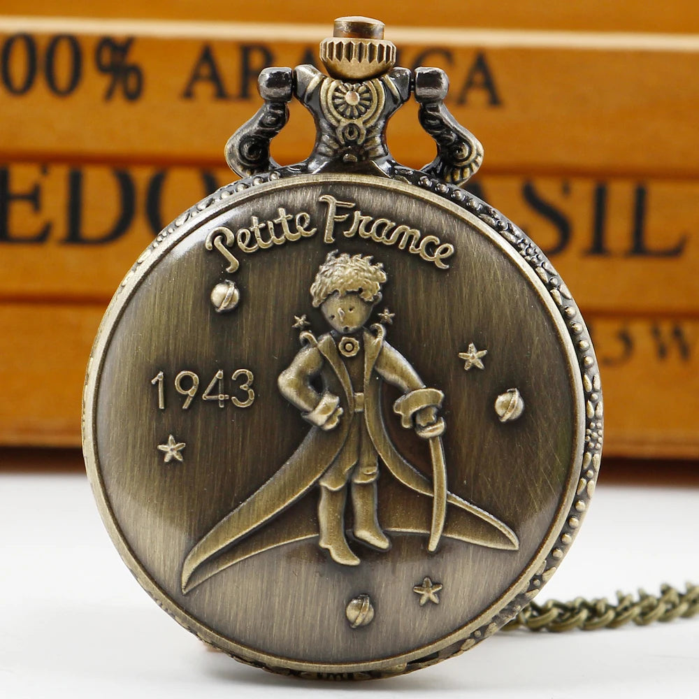 SHUHANG Adults Quartz Analog Display Antique Brown-Bronze Round Shaped Metal Alloy Case Acrylic Face Arabic Numeral Engraved Petite France 1943 Year-Night Sky-Stars-Planets Background Little Boy Holding A Sword In His Hand Design Chain-Pocket Watches