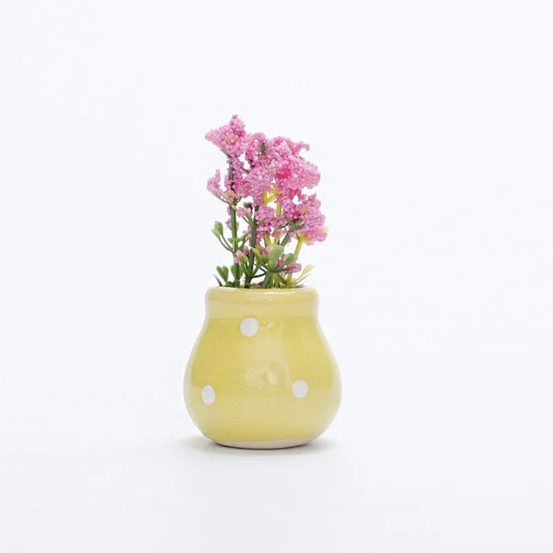 1pcs Creative Magnetic Mini Ceramic Vase 3D Simulation Flower Potted Cute Decorative Fridge Magnet for Kitchen Home Decor