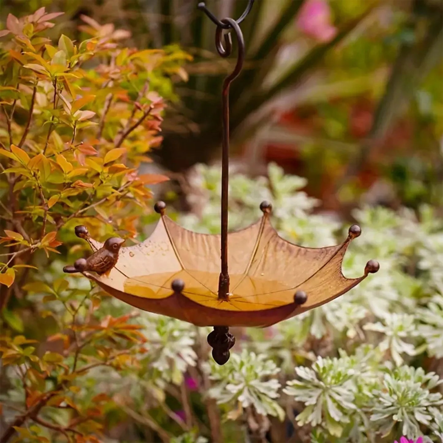 ISHOWTIENDA Outdoor Black Iron Metal Stainless Steel Hanging Upside Down Umbrella Shaped Garden Bird Bath Bowl-Bird Feeders/Colors-Black/Brown/Bronze