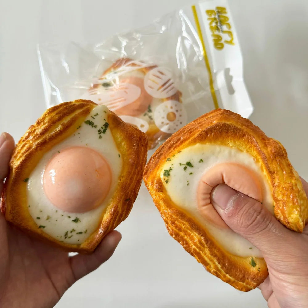 No-EN-Name-Null Teens-Adults Multicolor Synthetic Plastic Slow Rebound Squeezable Realistic Fried Egg On Toasted Bread Activity Toys/Ages: 13-18 Years Old-Adults/Colors-Yellow/Orange/White/Green/Multicolor