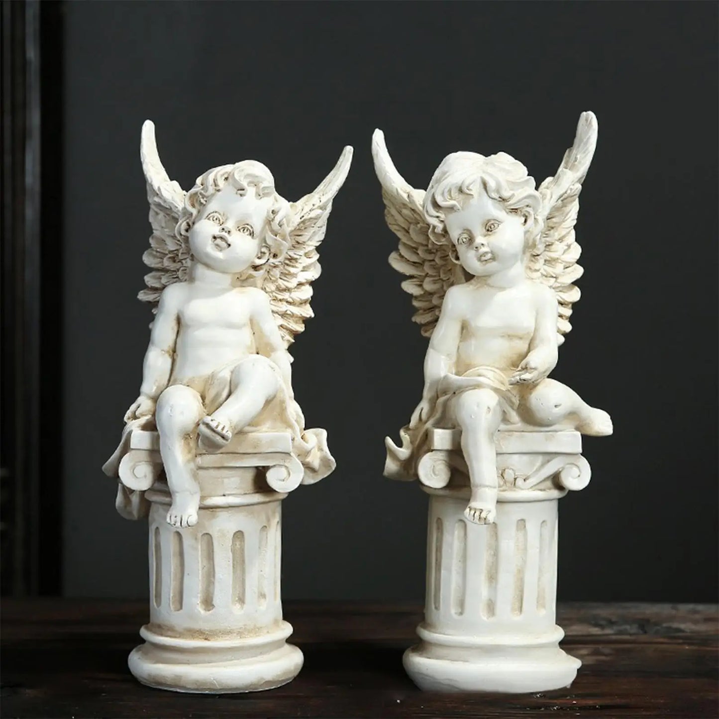 2 PCS Set Garden Outdoor White-Beige Cute Angel Cherubs Sitting On Roman Pillar Props Resin Statues
